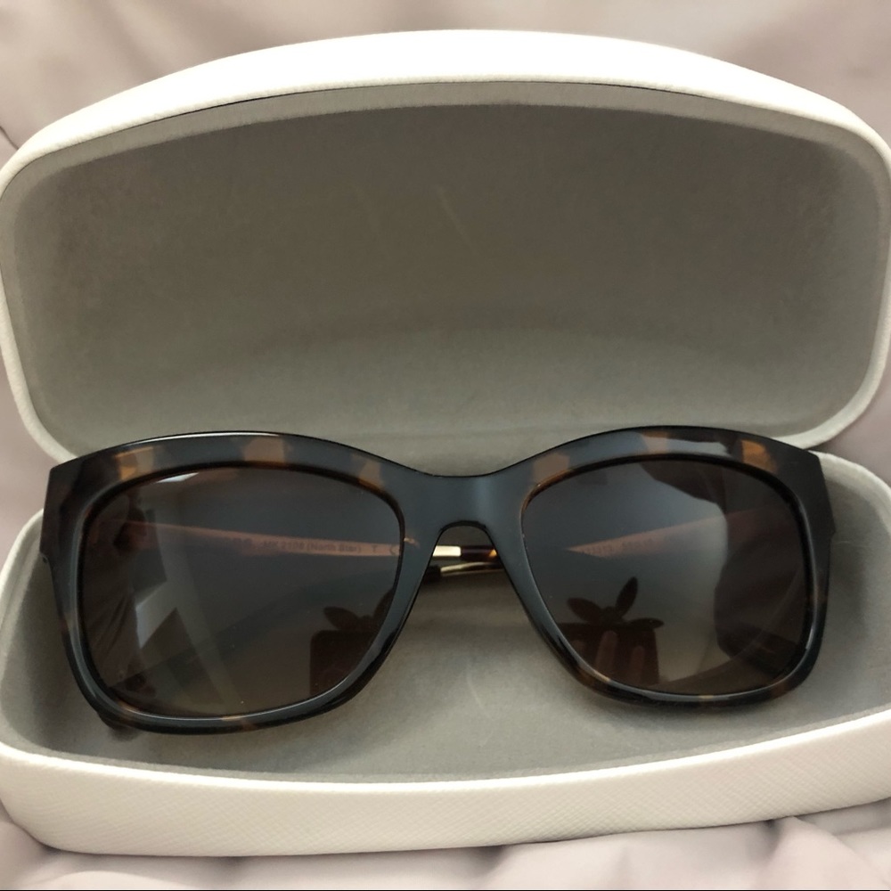 NWT Michael Kors MK 2108 North Star Sunglasses - dark tortoise shell